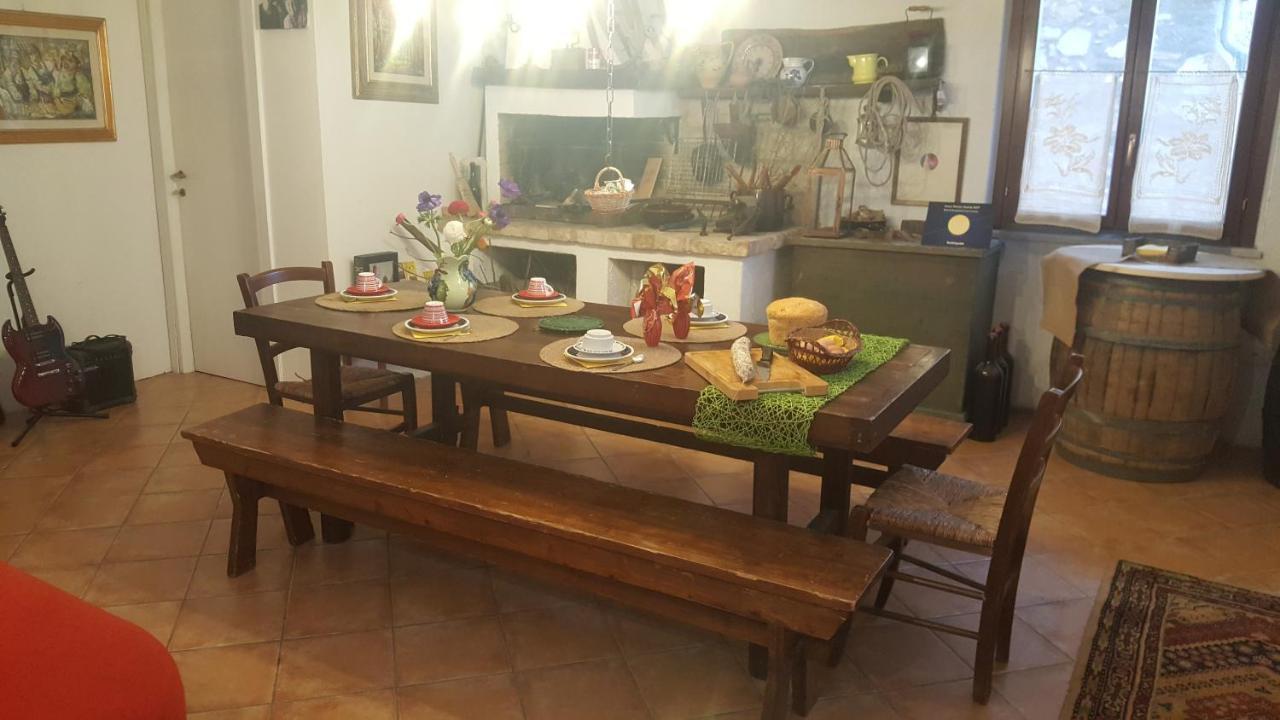 Bed & Breakfast Casa Lisetta Valtopina Экстерьер фото